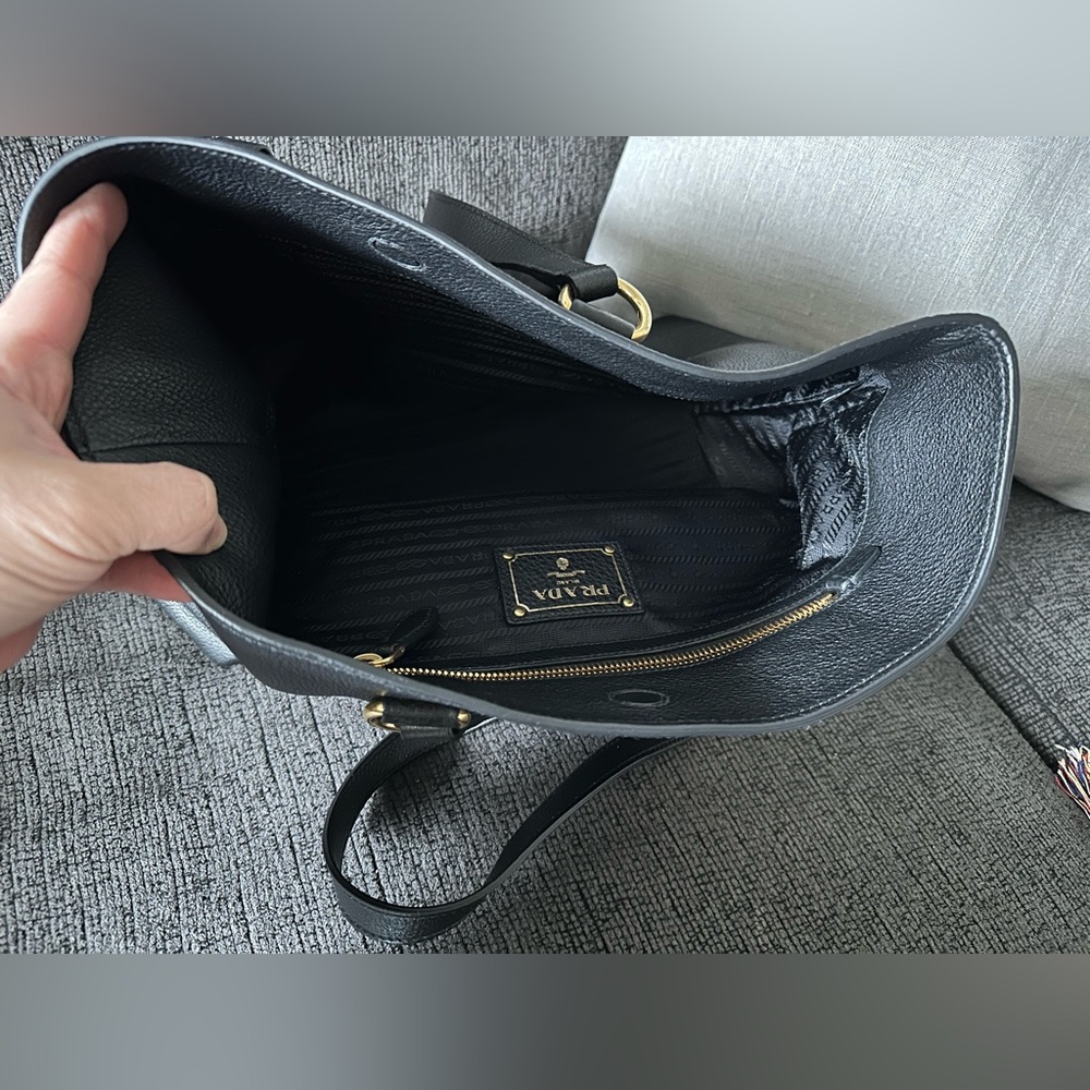 Sale! Authentic Prada Logo Embossed, Vitello Phenix Leather Tote - Picture 12 of 12